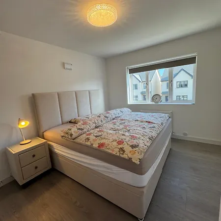 Cosy And Beautiful Vegetarians Only Privat bolig