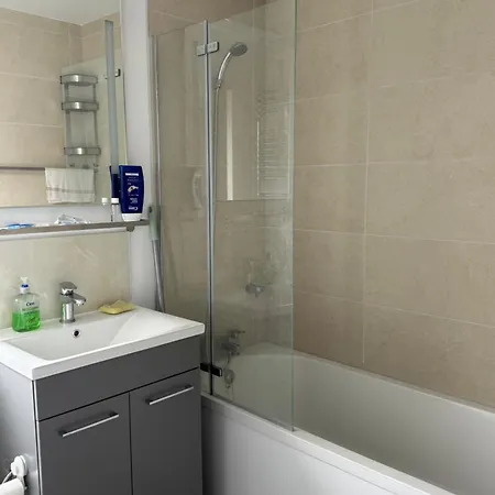 Cosy And Beautiful Vegetarians Only Homestay szállás *